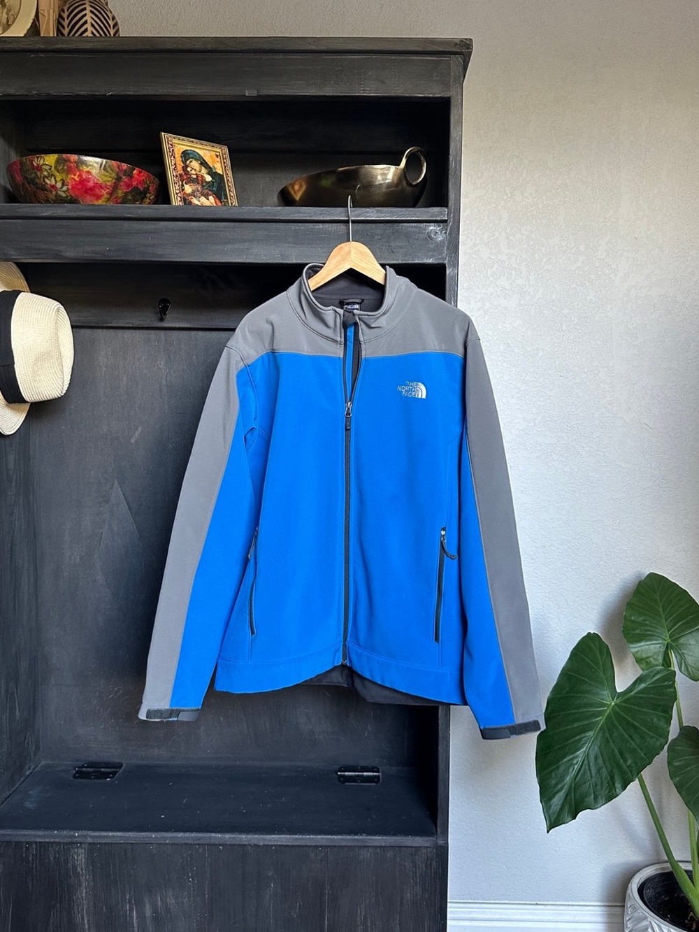 The North Face Mens Softshell Jacket